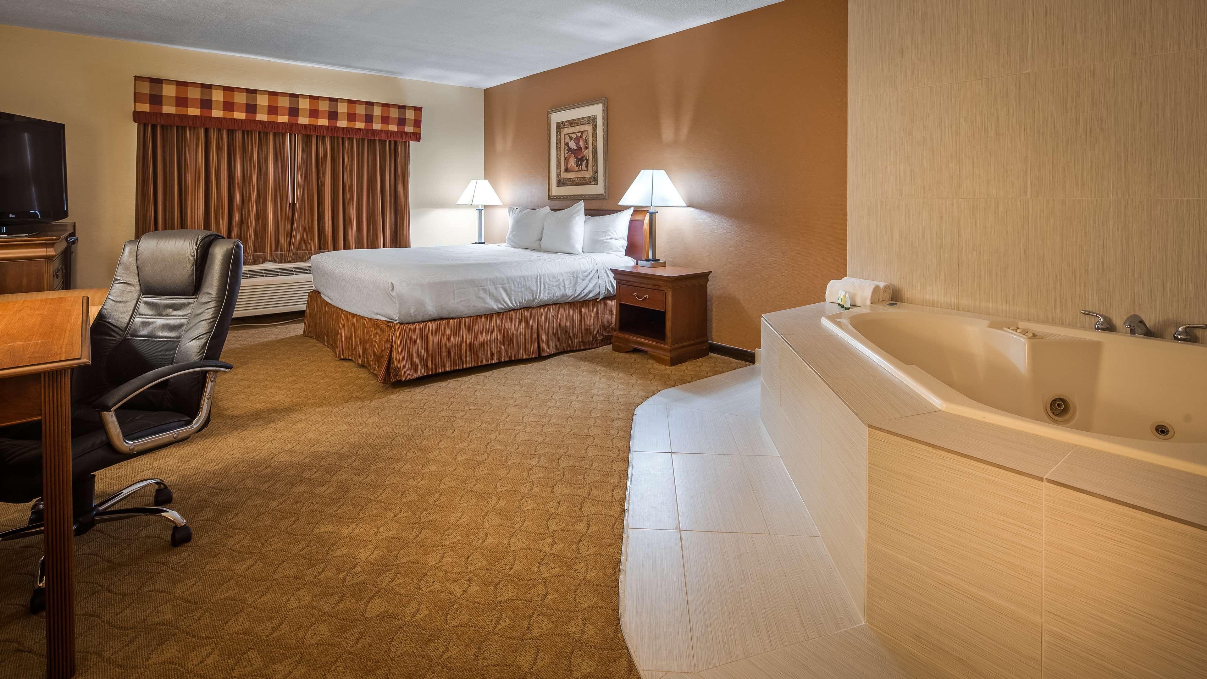 Best Western Inn Of St. Charles Saint Charles Bagian luar foto