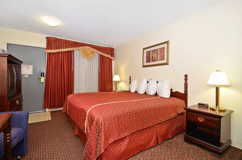 Best Western Inn Of St. Charles Saint Charles Bagian luar foto